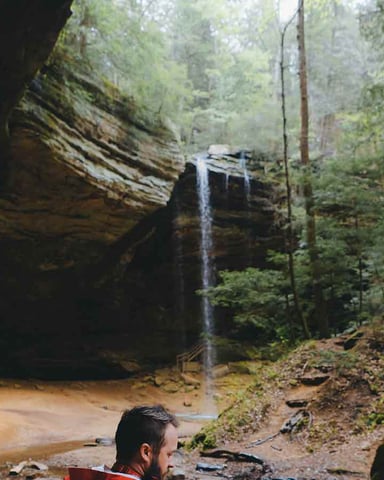 Ash Cave